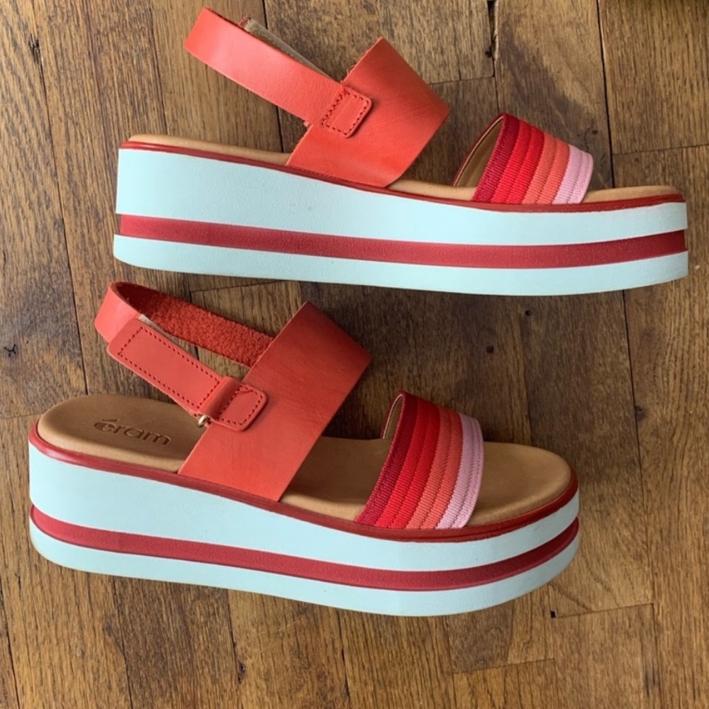 Anthropologie Éram platform sandals made in Italy